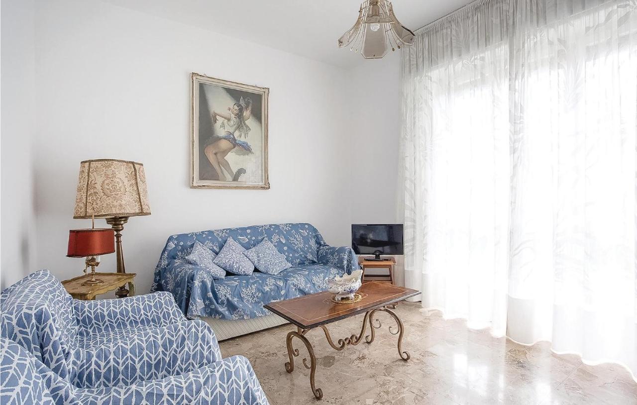 Awesome Apartment In Rapallo Ge With Kitchen Sant'Anna  ภายนอก รูปภาพ
